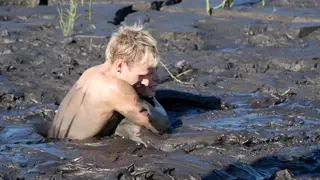 My friend will push me under the mud